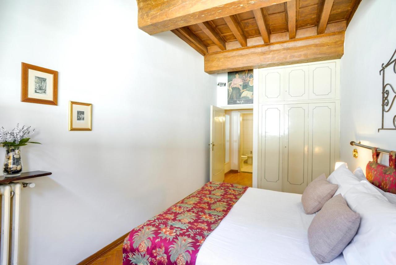 Palazzo Spinelli Charm Apartment Firenze Esterno foto